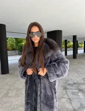 Шуба из аукционной норки с капюшоном куница цвет графит-хамелеон