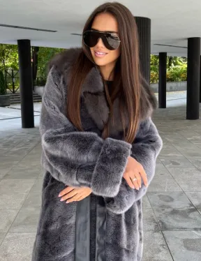 Шуба из аукционной норки с капюшоном куница цвет графит-хамелеон