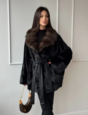 Полушубок из норки Black с воротником из меха темной куницы