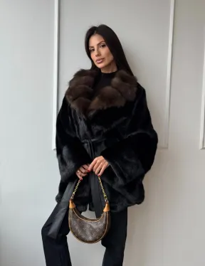 Полушубок из норки Black с воротником из меха темной куницы
