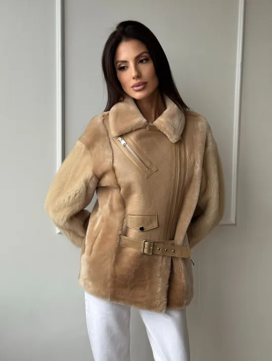 Трендовая куртка - дубленка из натурального меха мериноса и норки на рукавах