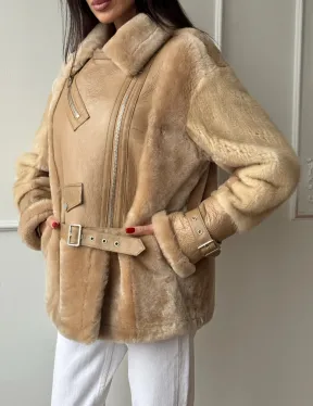 Трендовая куртка - дубленка из натурального меха мериноса и норки на рукавах