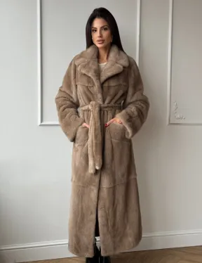 Длинная шуба прямого кроя из меха североамериканской норки с боковыми шлицами