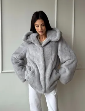 Женский норковый полушубок автоледи с капюшоном из голубой норки