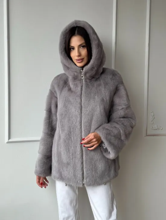 Женский меховой бомбер из аукционной норки с капюшоном  на молнии