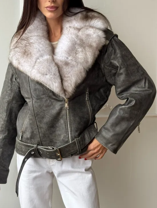 Куртка - косуха демисезонная из натуральной кожи с мехом песца