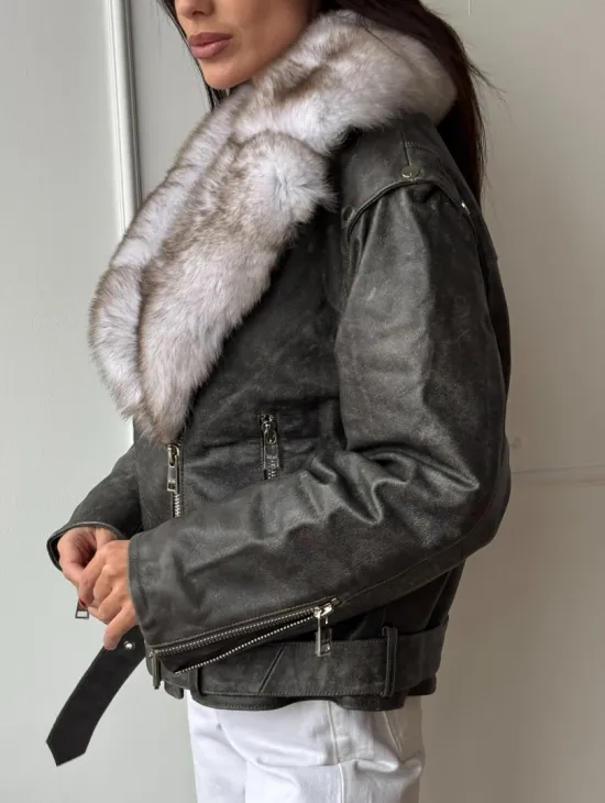 Куртка - косуха демисезонная из натуральной кожи с мехом песца