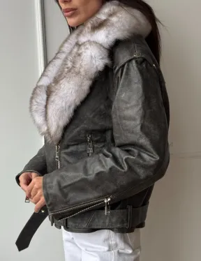 Куртка - косуха демисезонная из натуральной кожи с мехом песца