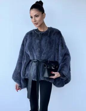 Женское меховое манто - шуба из норки с круглым вырезом, модель  «Летучая мышь»