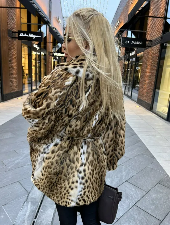 Шуба из оцелота под леопард модель «Летучая мышь»