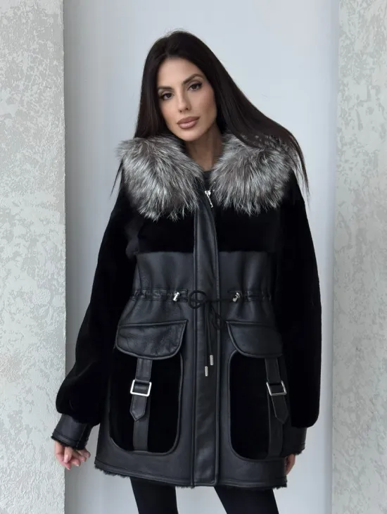 Дубленка женская из овчины на кулиске, капюшон - отделка из чернобурки
