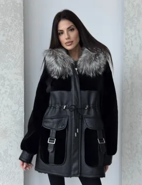 Дубленка женская из овчины на кулиске, капюшон - отделка из чернобурки