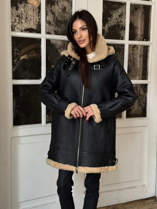 Женская удлиненная дубленка авиатор с отстегивающимся капюшоном