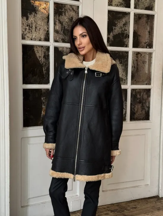 Женская удлиненная дубленка авиатор с отстегивающимся капюшоном