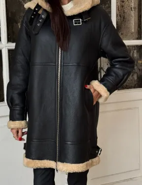 Женская удлиненная дубленка авиатор с отстегивающимся капюшоном