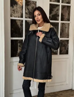 Женская удлиненная дубленка авиатор с отстегивающимся капюшоном