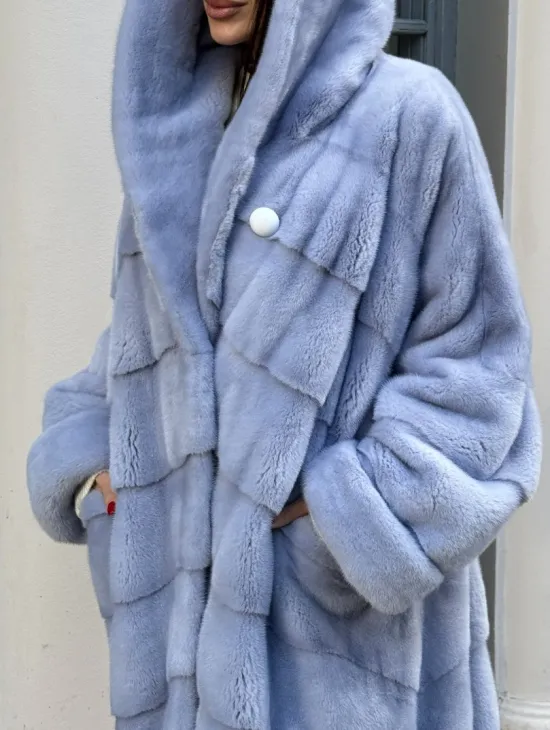Шуба кимоно LUXURY FASHION из меха голубой норки с капюшоном