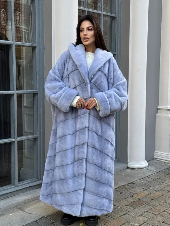 Шуба кимоно LUXURY FASHION из меха голубой норки с капюшоном