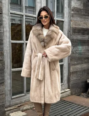 Шуба LUXURY кимоно из норки IVORY с английским воротником из меха куницы