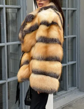 Шуба из меха лисы Golden-grey fox с английским воротником, с поясом