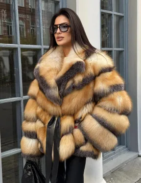 Шуба из меха лисы Golden-grey fox с английским воротником, с поясом