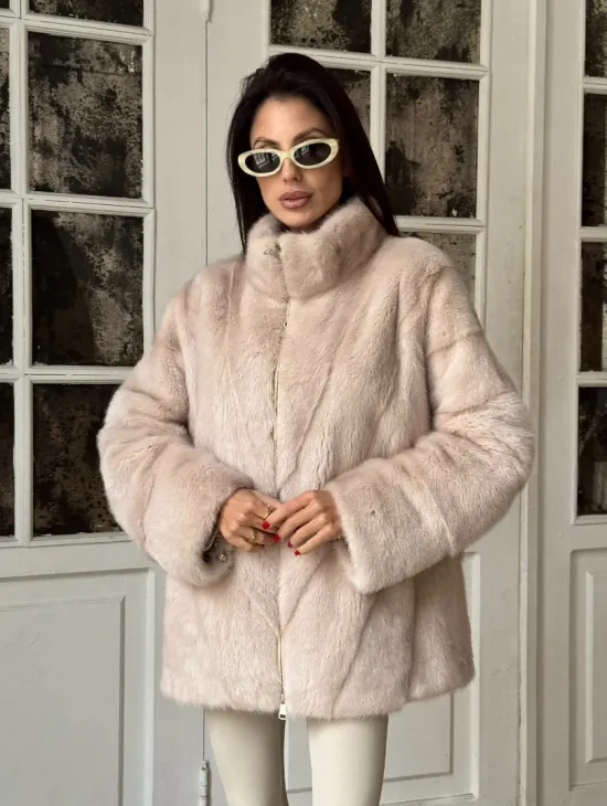 Зимняя норковая шуба - курточка, стойка воротник - на молнии