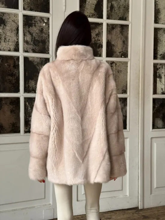 Зимняя норковая шуба - курточка, стойка воротник - на молнии