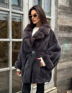 Шуба Летучая мышь из норки Graphite с английским воротником из меха куницы