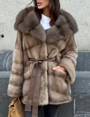 Женское зимнее норковое пончо с капюшоном куница - цвет пастель
