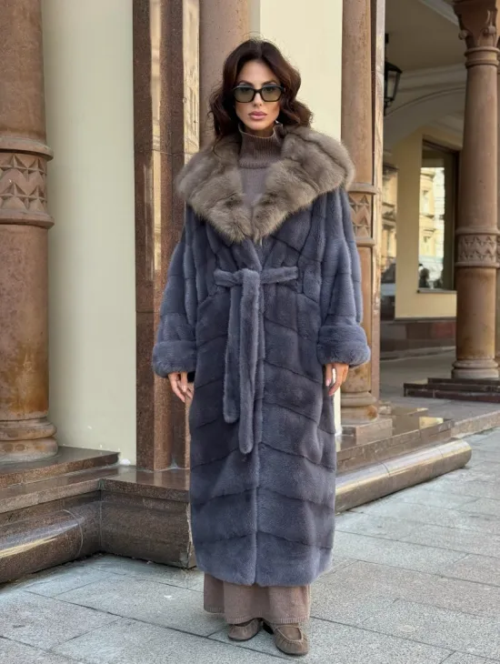 Удлиненная женская норковая шуба паркет с капюшоном из меха куница