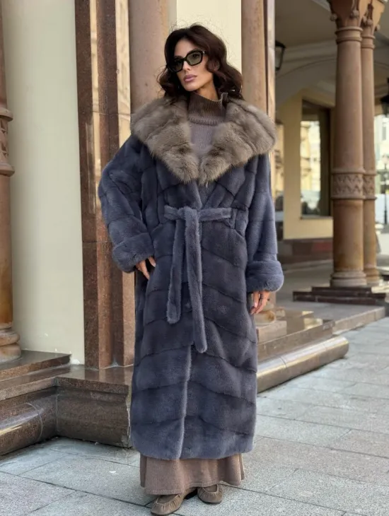 Удлиненная женская норковая шуба паркет с капюшоном из меха куница