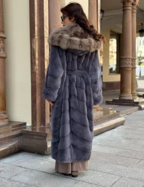 Удлиненная женская норковая шуба паркет с капюшоном из меха куница