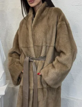 Элегантная норковая шуба кимоно с V-образным воротником в цвете Pastel