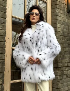 Шуба из цельных шкур натурального меха лисы под рысь (ручная работа)