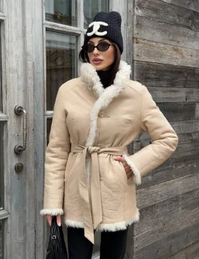 Женская шуба - дубленка двухсторонняя из натурального меха тиградо, стойка воротник