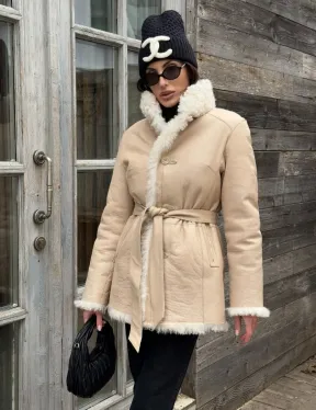 Женская шуба - дубленка двухсторонняя из натурального меха тиградо, стойка воротник