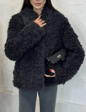 Короткая шуба - дубленка из натуральной овчины,  воротник апаш