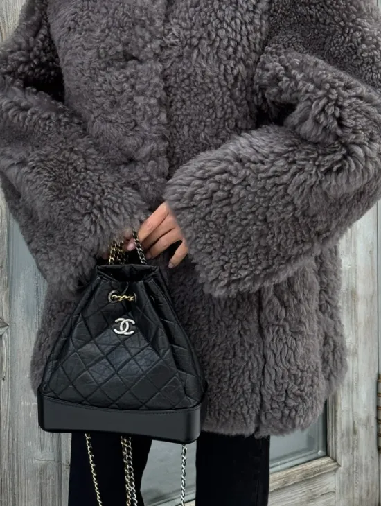 Шубка - дубленка двухсторонняя из натуральной овчины