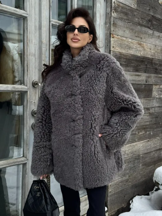 Шубка - дубленка двухсторонняя из натуральной овчины