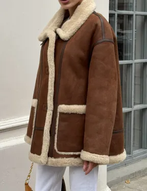 Современная коричневая дубленка из меха кёрли «Casual style»