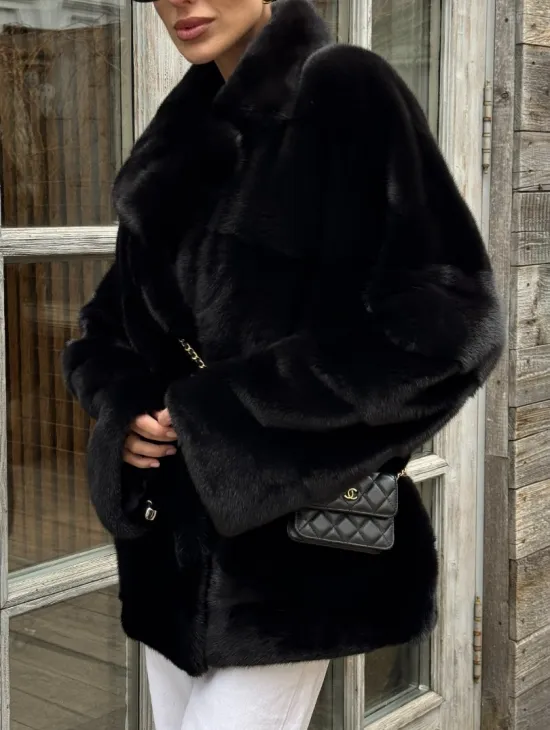 Черный короткий полушубок из плюшевой норки VELVET с английским воротником
