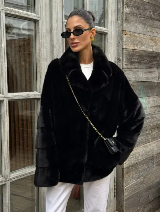 Черный короткий полушубок из плюшевой норки VELVET с английским воротником