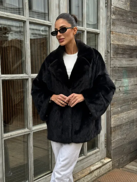 Женский норковый полушубок оверсайз в цвете Black, английский воротник