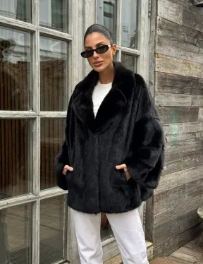 Женский норковый полушубок оверсайз в цвете Black, английский воротник