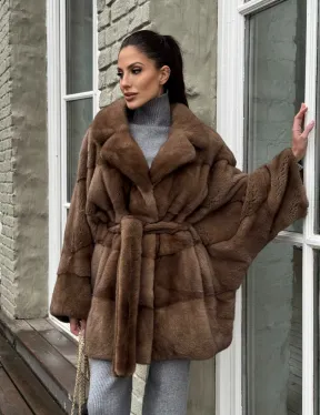 Premium мех, шуба летучая мышь из аукционной норки в натуральном цвете пастель