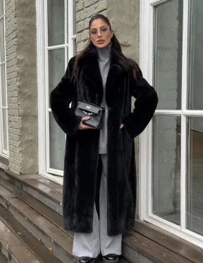 Шуба из канадской аукционной норки с английским воротником - Total black