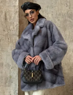 Натуральный полушубок из меха норки с английским воротником в цвете топаз