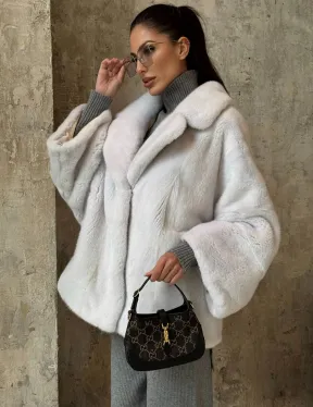 Шуба автоледи из импортной плюшевой норки White с английским воротником