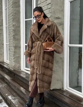 Шуба - кимоно из меха норки Saga Furs в натуральном цвете пастель