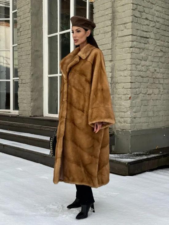 Женское меховое пальто оверсайз, стиль - Бохо из скандинавской норки GOLD